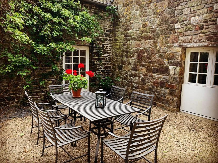 Manoir De La Begaudiere Mont-Dol Ruang foto