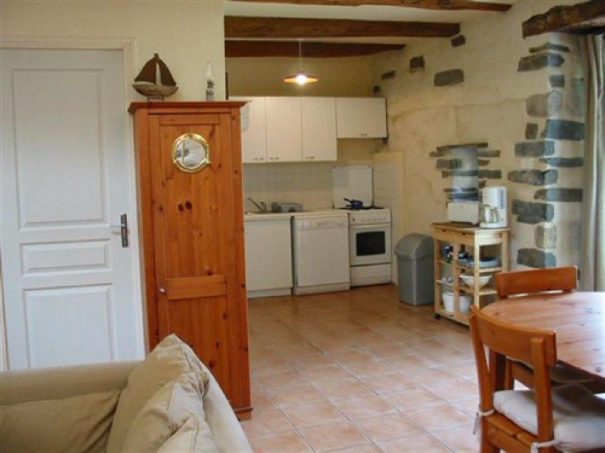Manoir De La Begaudiere Mont-Dol Bagian luar foto